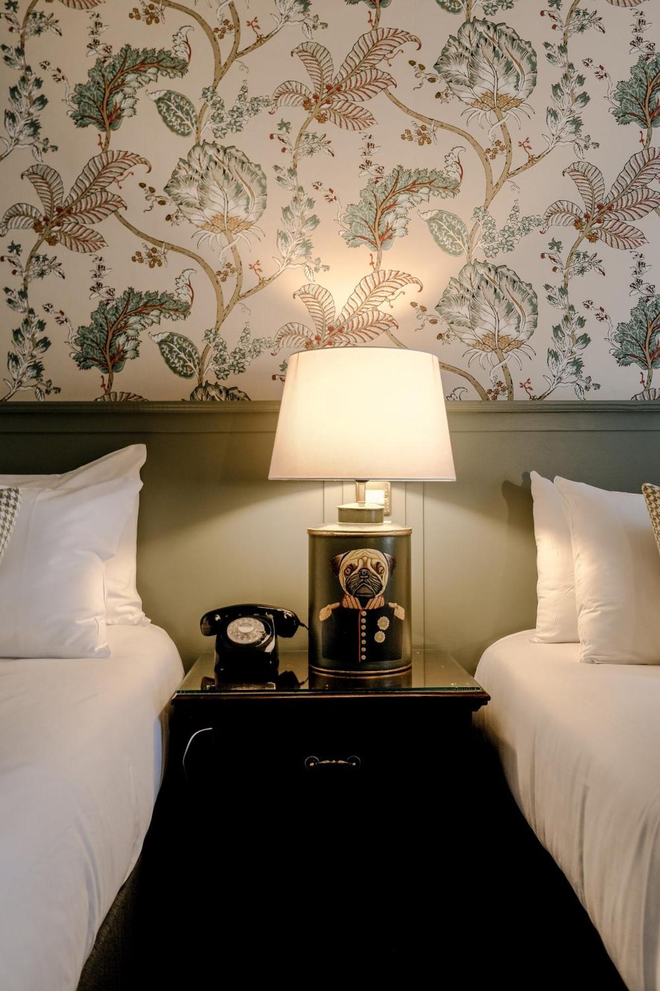 The Abbeyleix Manor Hotel エクステリア 写真