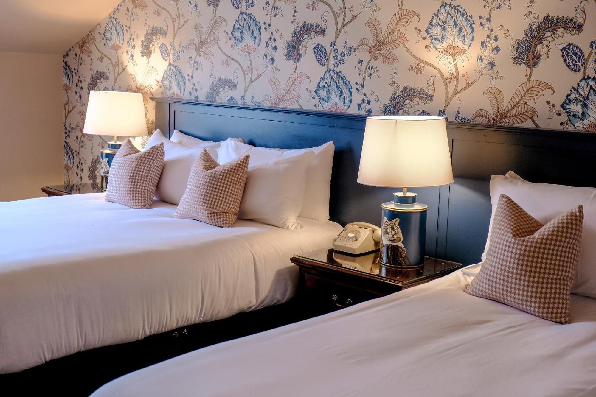 The Abbeyleix Manor Hotel エクステリア 写真